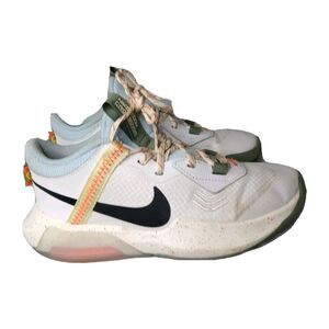 Nike Air Zoom Crossover GS Basketball Shoes Size 5Y  Boys Shoes